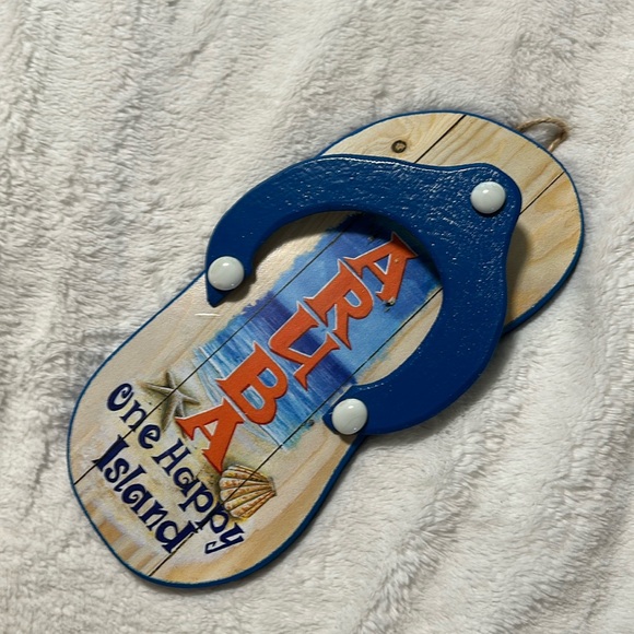 One Happy Island Aruba Flip Flop Sandal wood art work - Picture 1 of 10